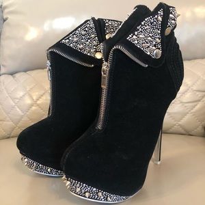 Alba Booties